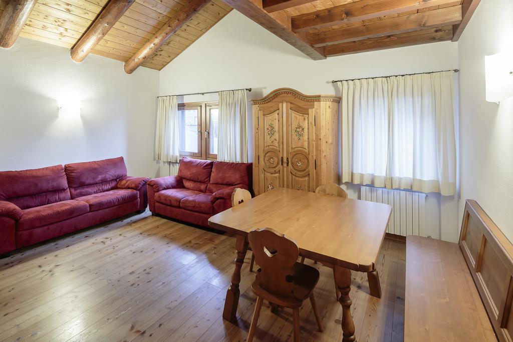 Villa Lacedel - Stayincortina Cortina dʼAmpezzo Quarto foto