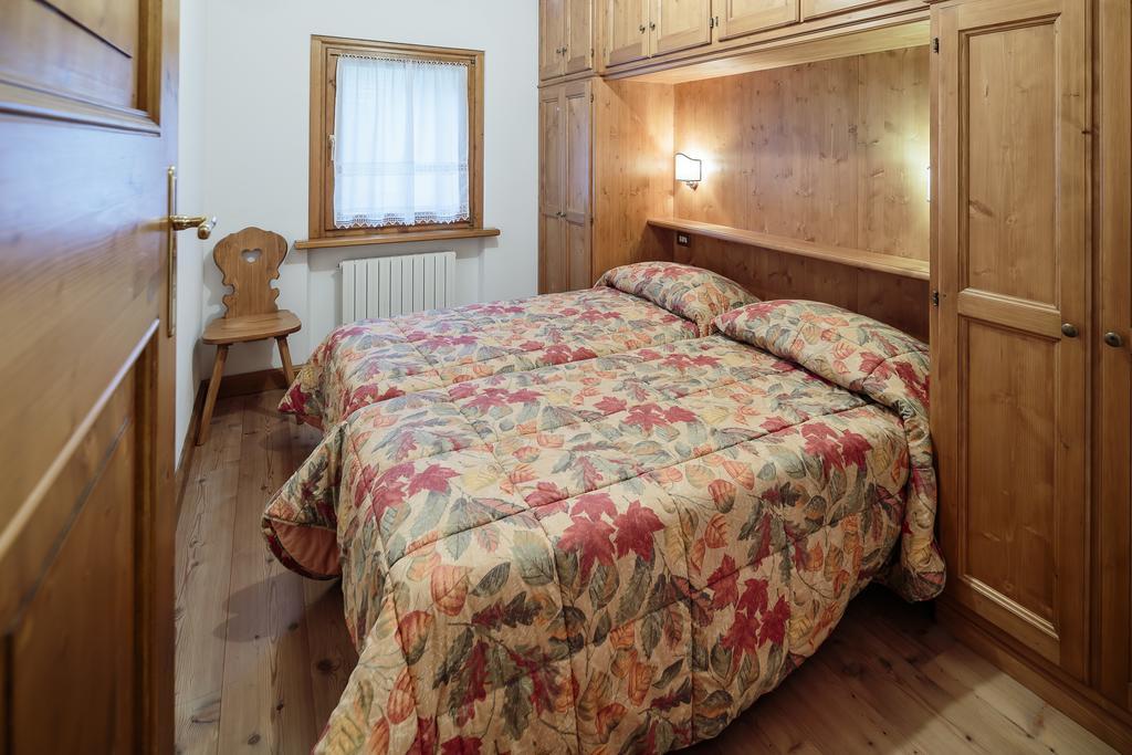 Villa Lacedel - Stayincortina Cortina dʼAmpezzo Quarto foto